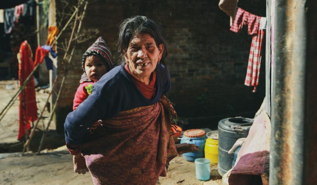 How to find live-in caretakers Mussoorie — How to find live-in caretakers mussoorie: 5 essential steps — Photo by Mehmet Turgut Kirkgoz on Pexels